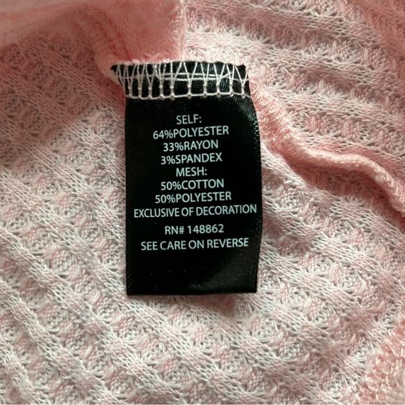 NWT Torrid Waffle VNeck Long Sleeve Mesh Insert  Sweatshirt Almond Blossom 2X - Picture 10 of 12